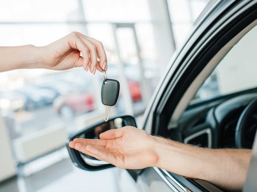 Compass: cresce il credito al consumo per auto e moto, +18 mld nel 2021