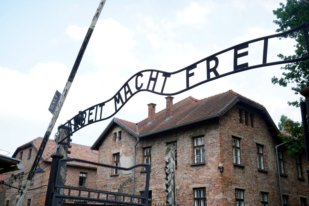 Una cerimonia mondiale per ricordare gli 80 anni della liberazione del campo di Auschwitz-Birkenau