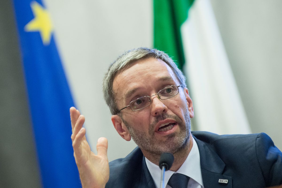 Governo Austria, fallisce l’estrema destra: il paese verso nuove elezioni