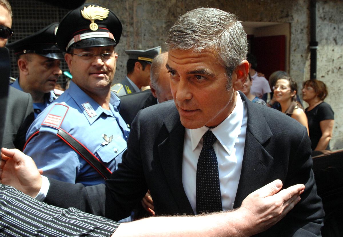 George Clooney diventa francese: privacy, politica e i dubbi sull’iter
