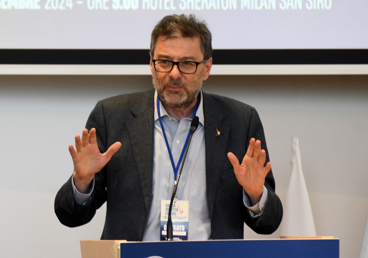 Unicredit-Bpm, Giorgetti: “Nessun nuovo decreto, bastano le norme Draghi”