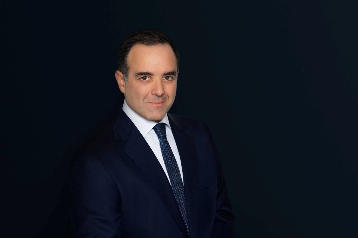 Chi è Theodore Kyriakou: il greco dietro l’offerta per Gedi