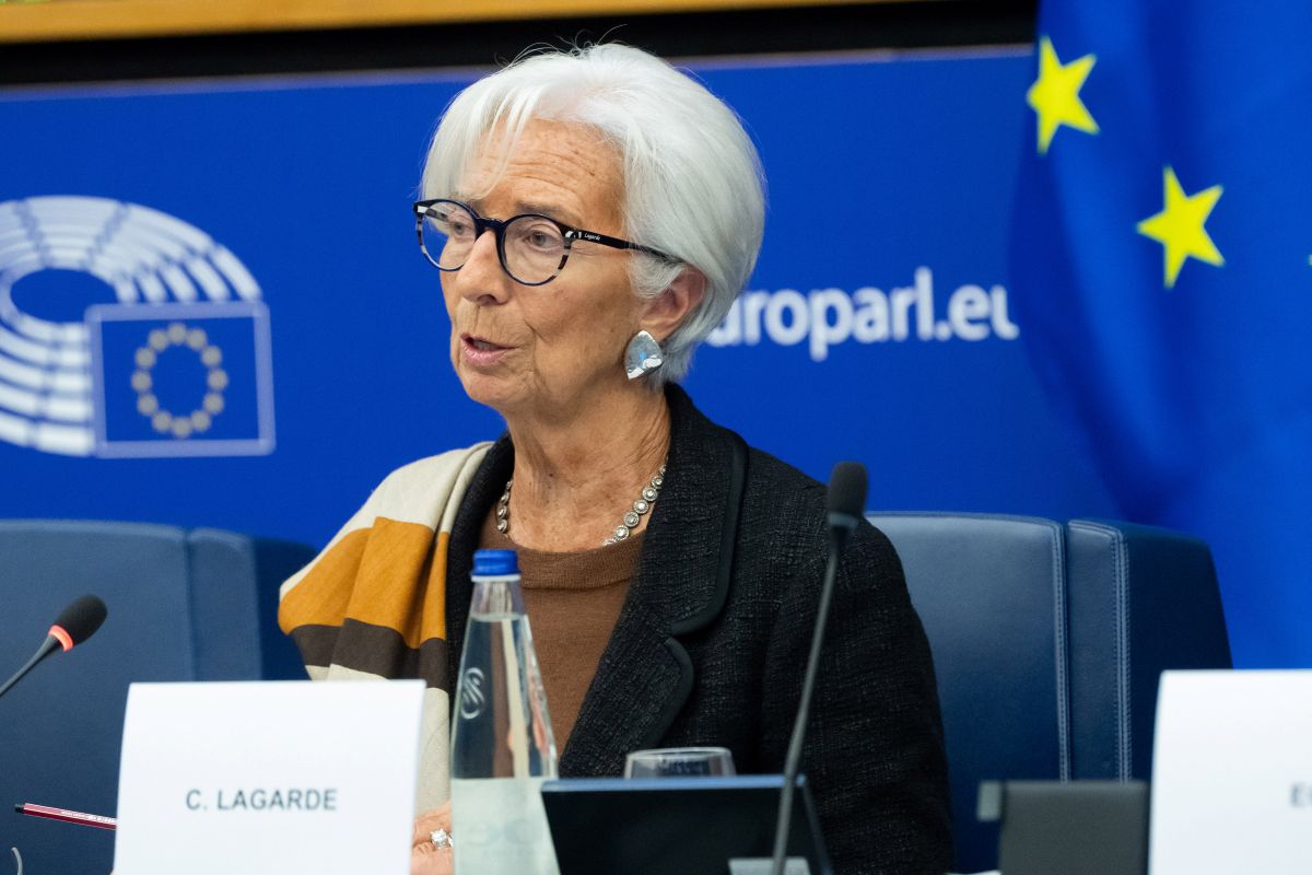 Lagarde: “L’Europa non può più aspettare. Eliminare i dazi interni e adottare il voto a maggioranza qualificata”