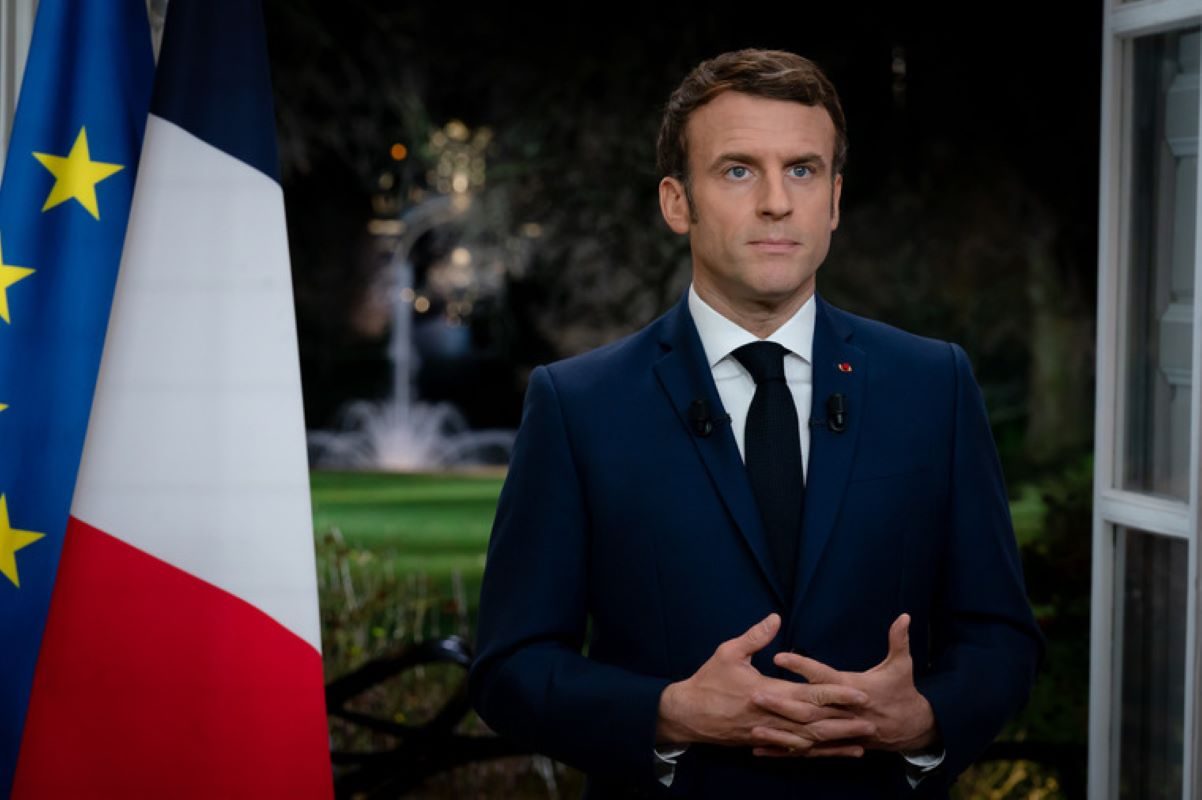 Vertice a Parigi per l'Ucraina: Macron guida il fronte europeo per Kiev