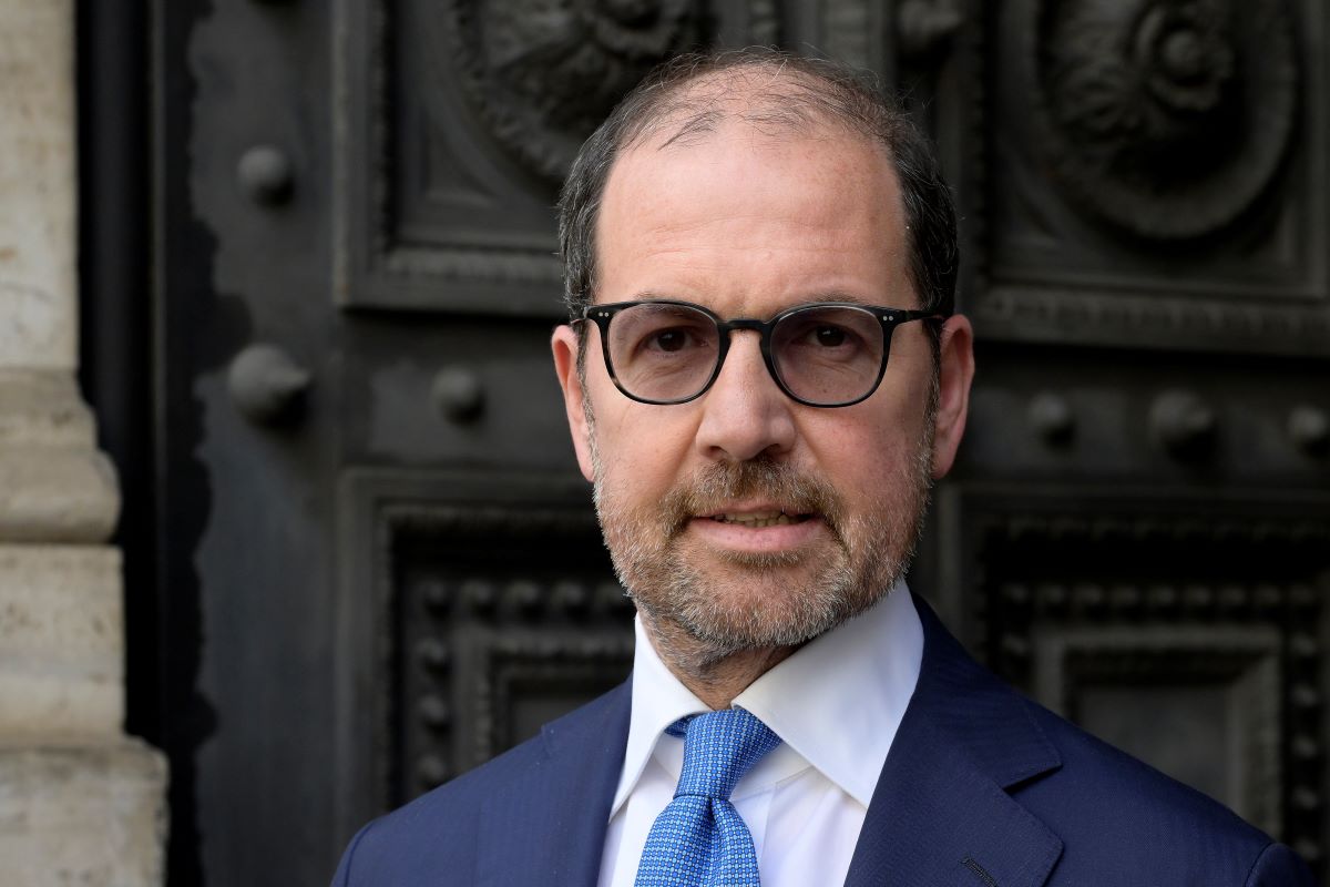 Montepaschi al centro del terzo polo bancario: governo regista tra Mediobanca, Banco BPM e le resistenze