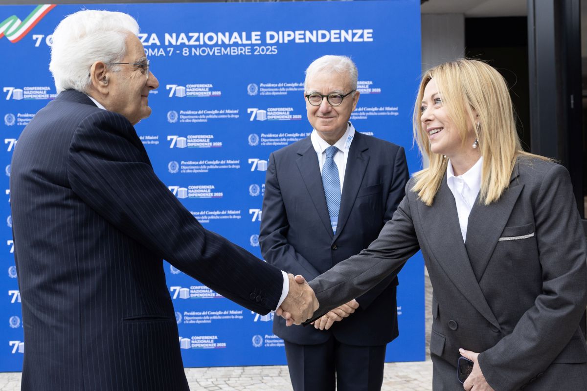L’Intervento / Giù le mani da Mattarella