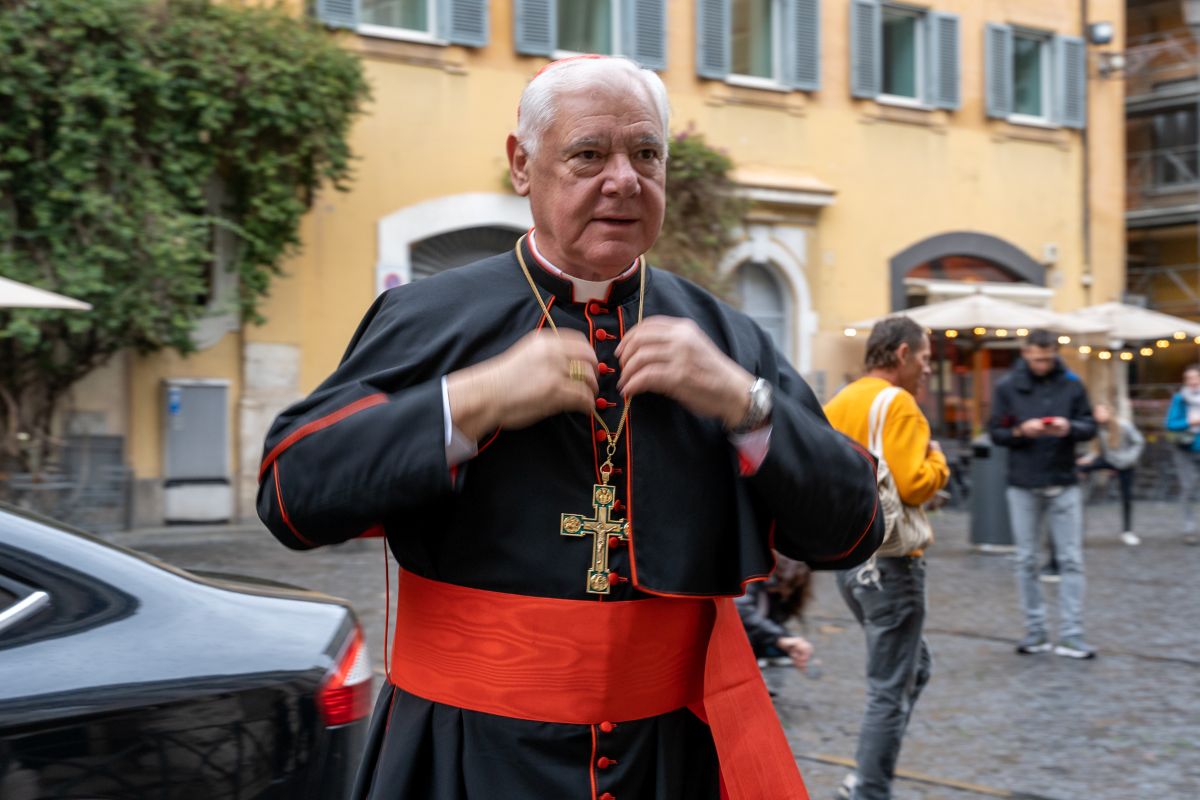 Conclave al bivio: il conservatore Müller critica Francesco e lancia l’allarme su un possibile scisma: “I cardinali non eleggano un papa eretico”