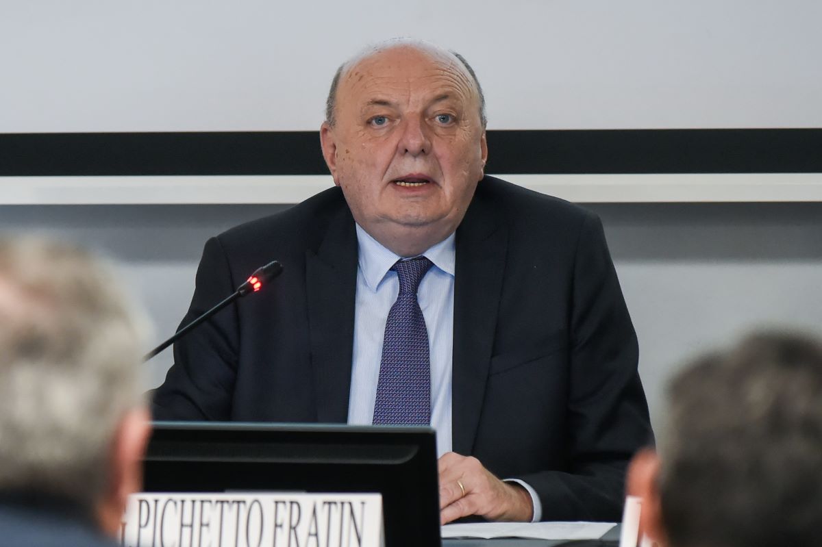 Gas ai massimi da due anni, scorte UE ai minimi: torna la paura crisi