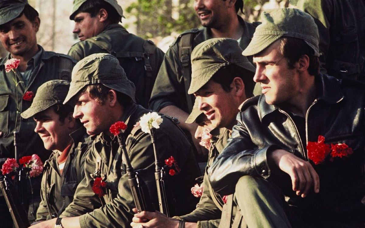 L’altro 25 aprile: il Portogallo e la rivoluzione dei garofani