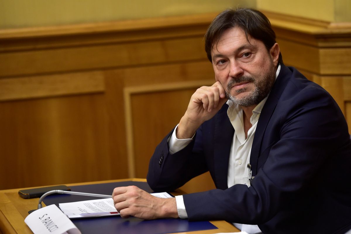 Occhiali Meta, scintille tra Report e Garante privacy