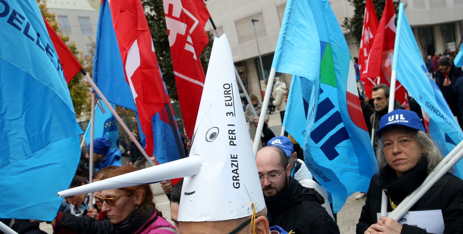 Natale amaro per 40 lavoratori: magazzino svuotato a Padova