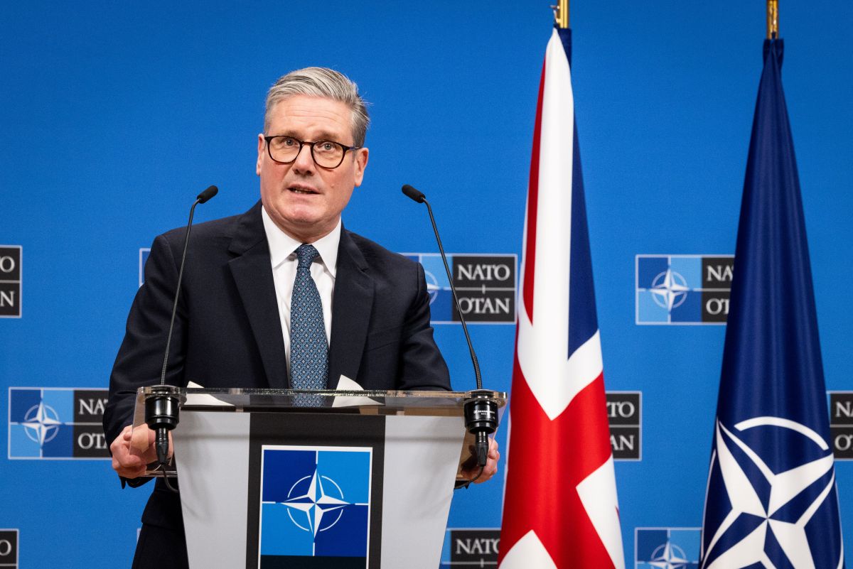 Ucraina: Starmer svela il piano di pace che tra poco presenta al vertice europeo