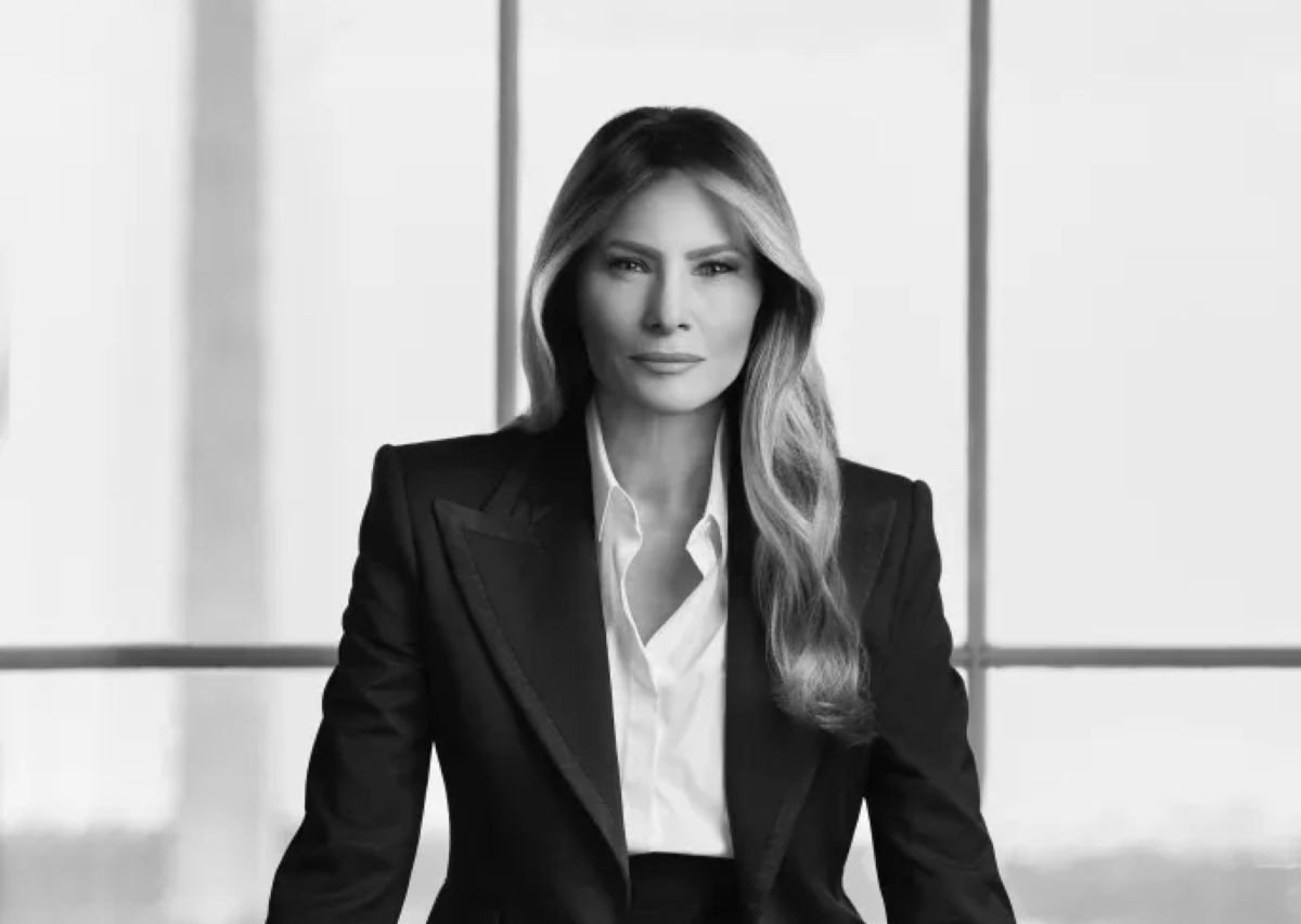 Editoriale / Donald, Melania, le facce da duri e gli Orazi e Curiazi