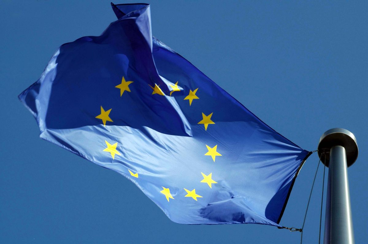 Roma chiama l’Europa: domani 15 marzo in piazza per l’unità UE. Attesa marea azzurra