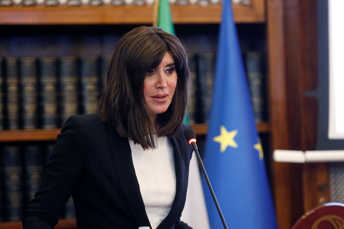 Università italiane verso il declino: allarme per il calo degli studenti e proteste studentesche