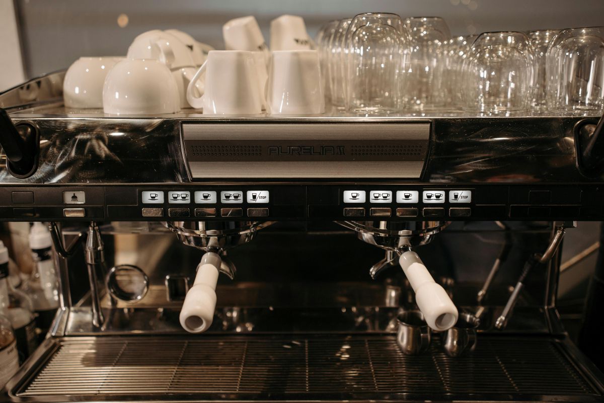 Il caro-caffè: l’espresso al bar verso aumenti senza precedenti