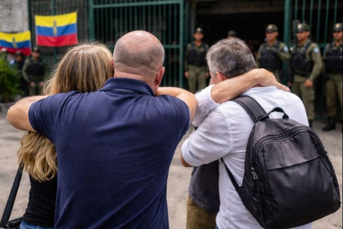 Venezuela, due italiani liberati: ma l’attesa è ancora un incubo
