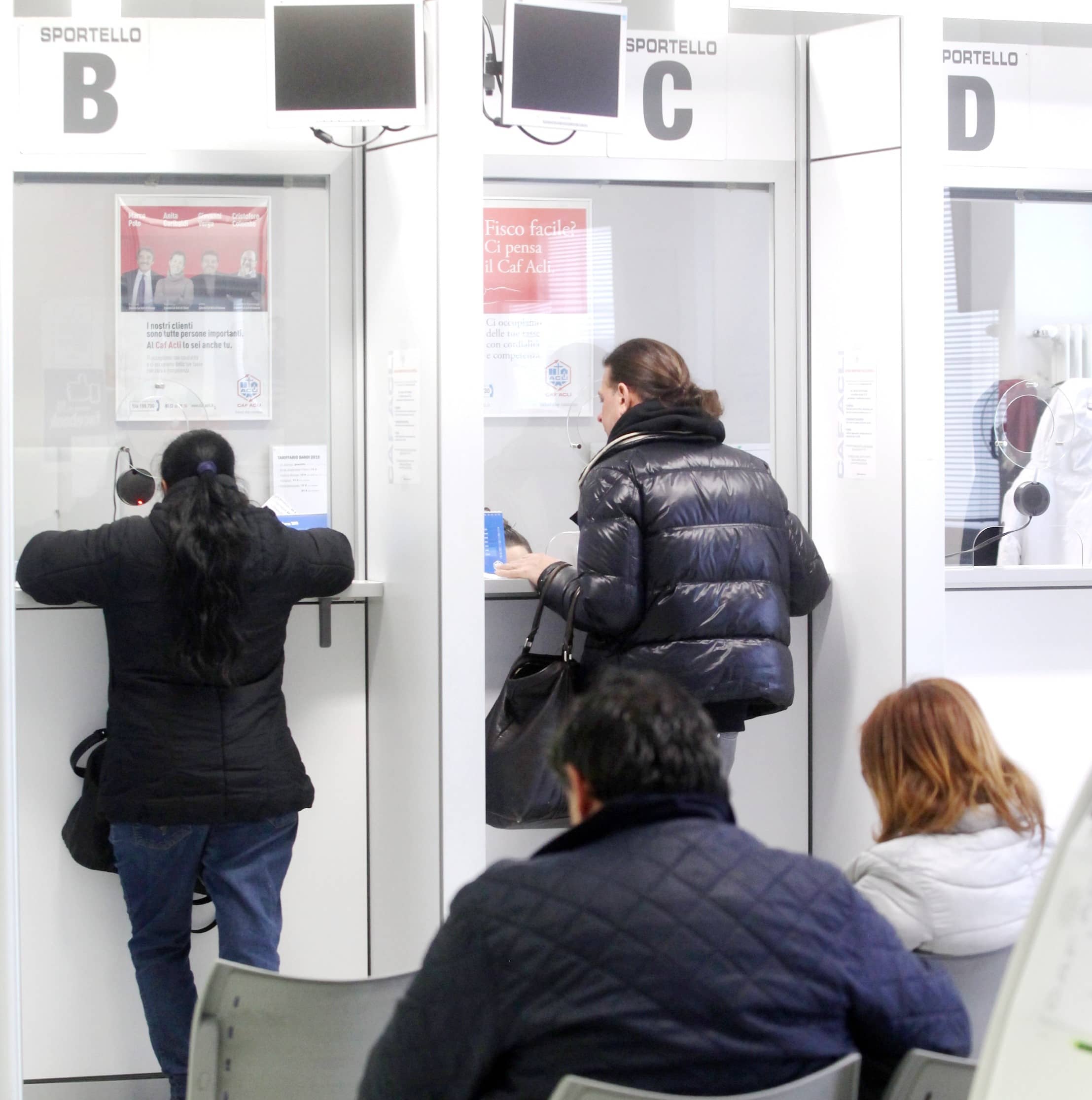 Caf, fondi statali agli sgoccioli: rischio dichiarazioni a pagamento