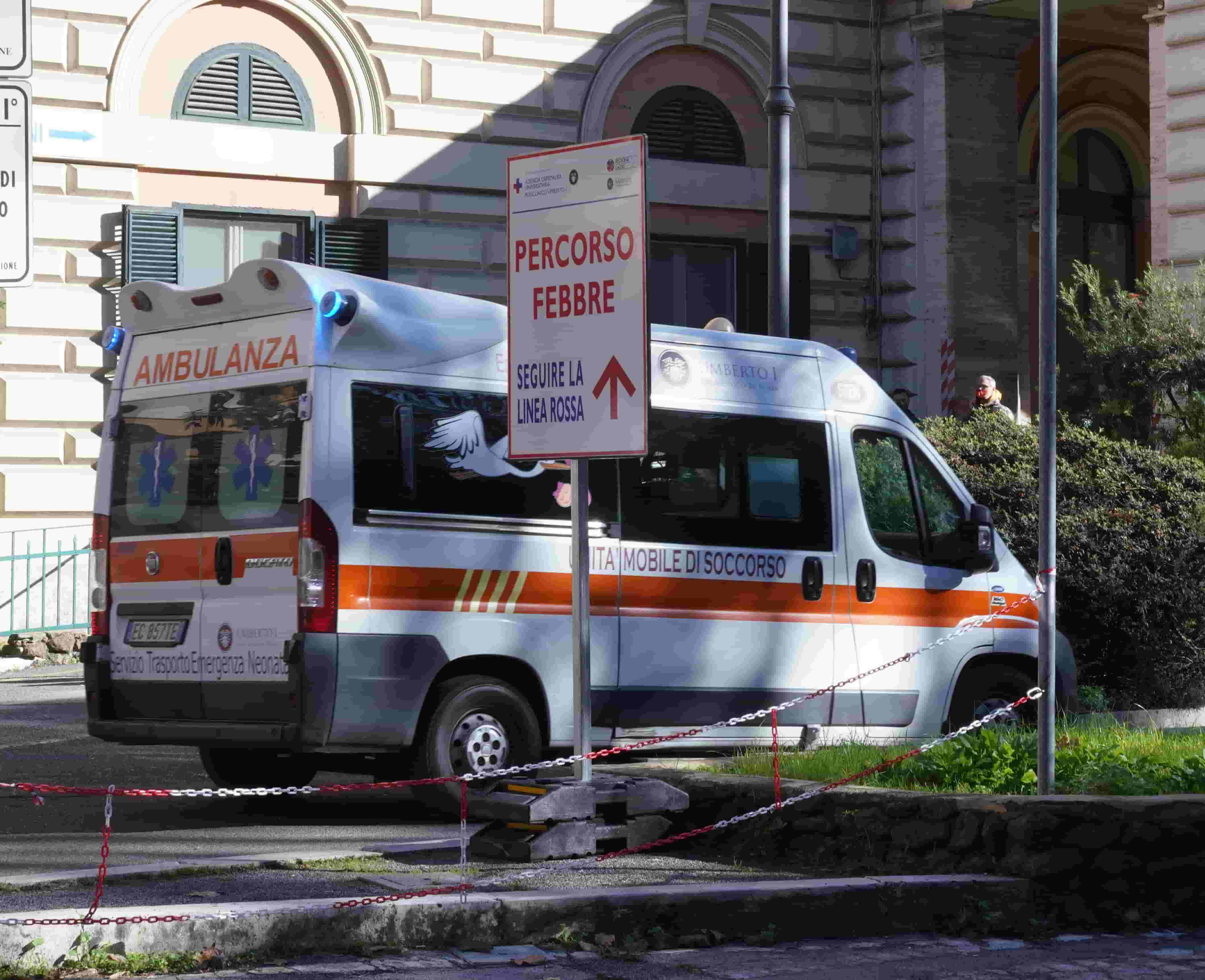 Pronto soccorso, organici dimezzati in un ospedale su quattro dal 2026