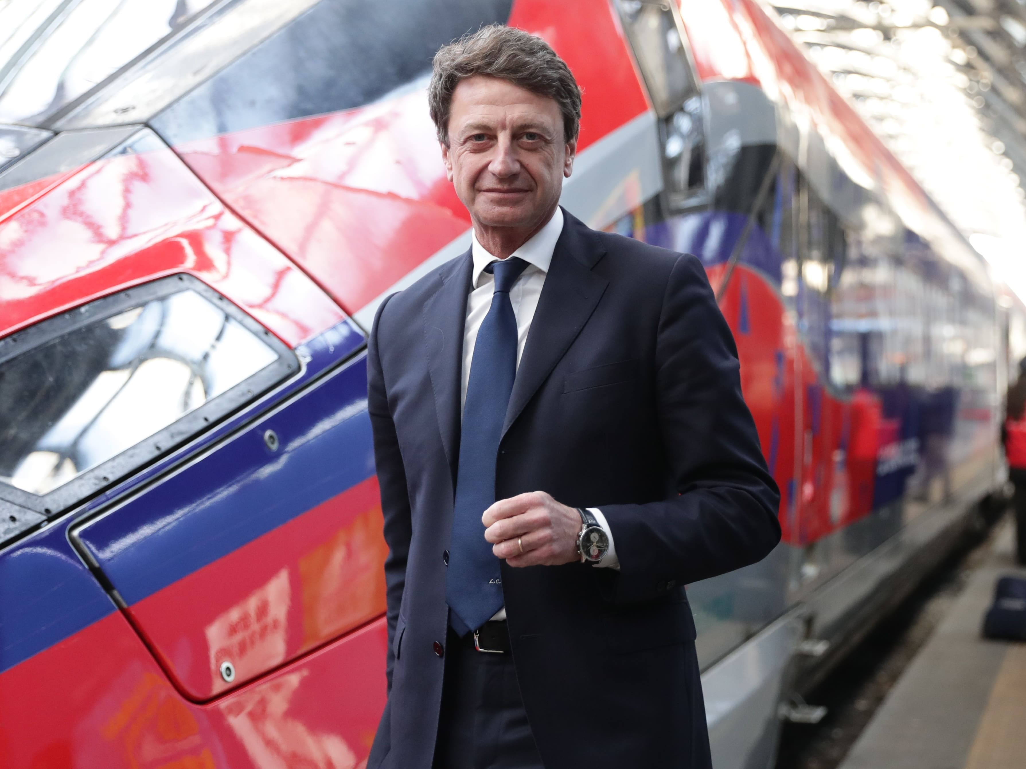 Wetaxi e Trenitalia, nasce la partnership per la mobilità ecosostenibile e il trasporto intermodale