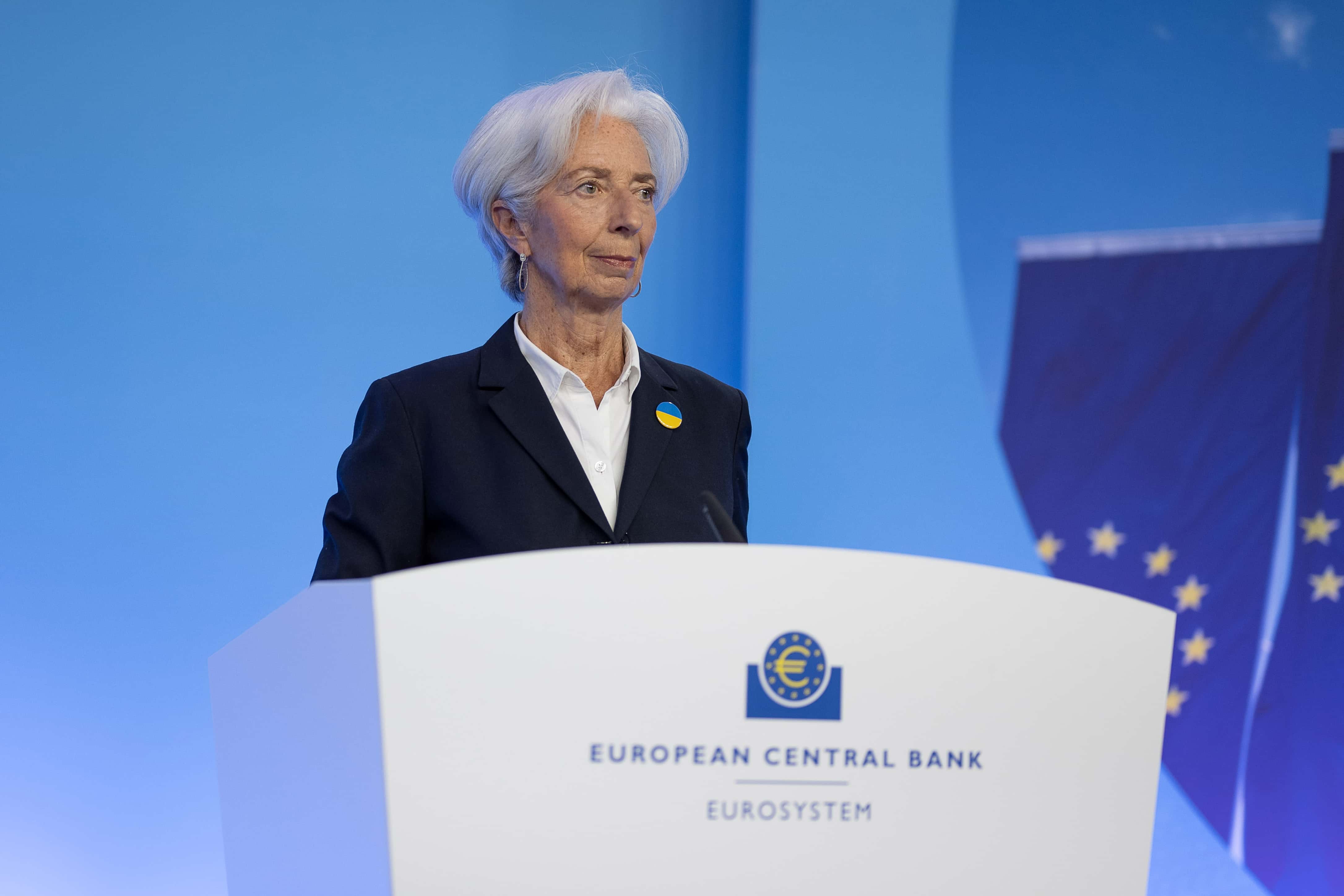 Bce annuncia aumenti nei tassi di interesse