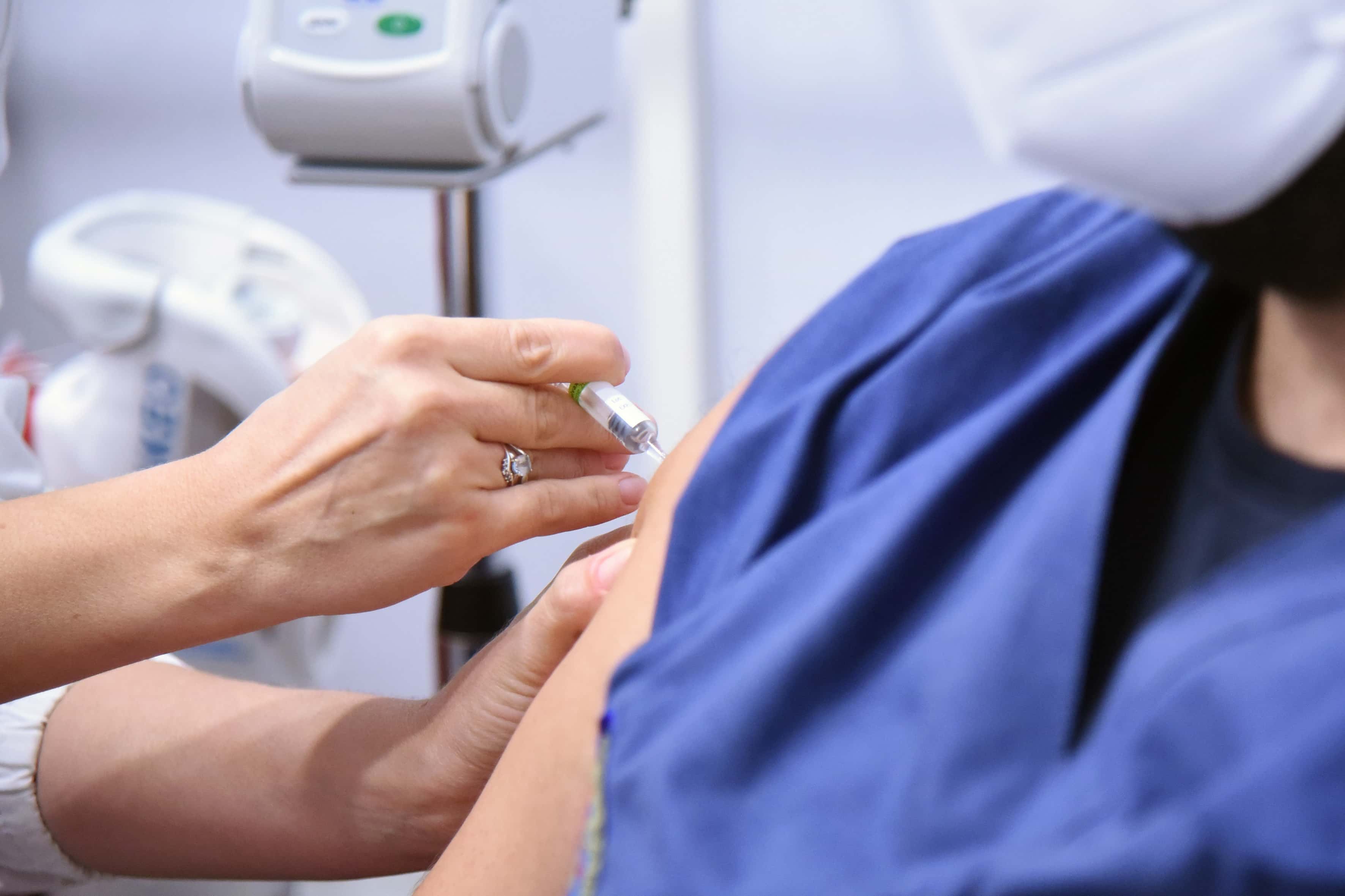 Cancro, un vaccino lo sconfiggerà. Parola di Moderna