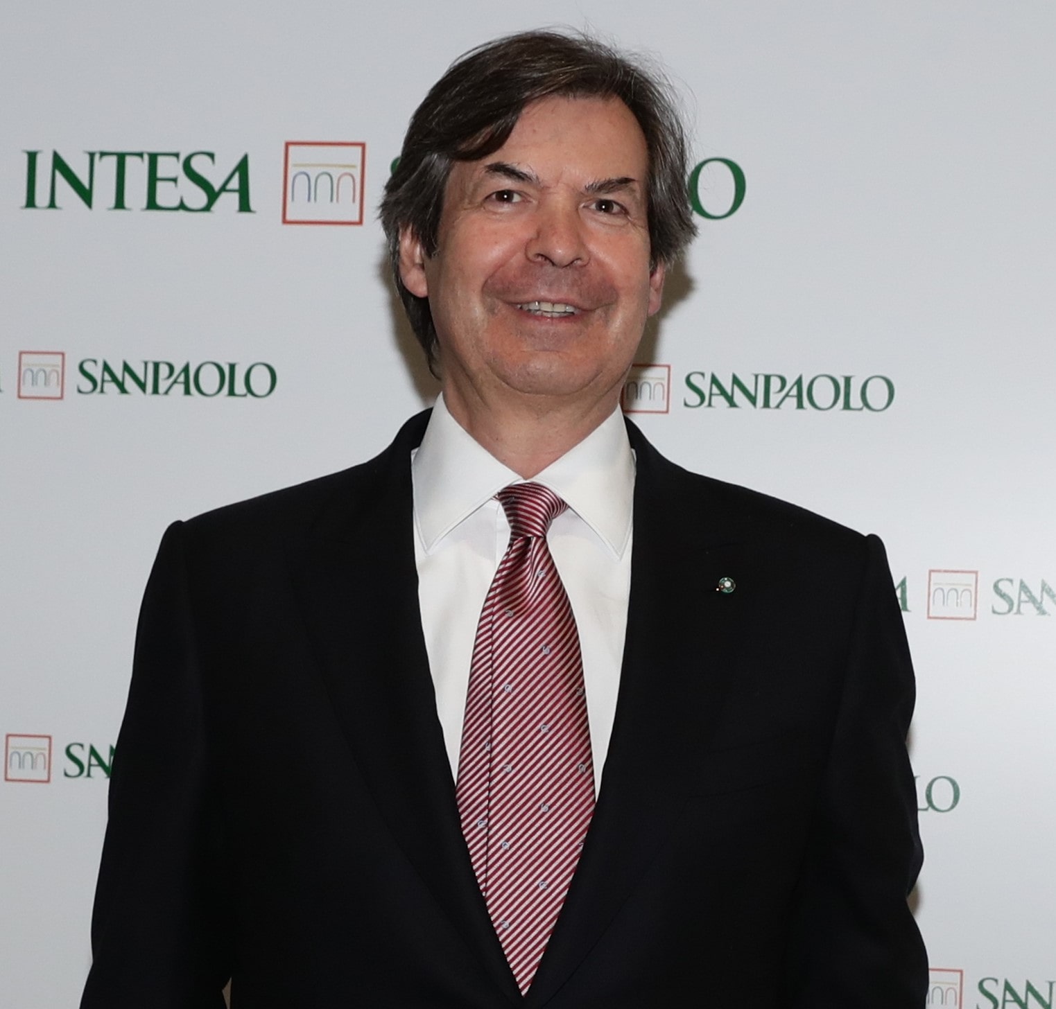 Top Manager Reputation: Messina, Orcel e Armani sul podio a febbraio