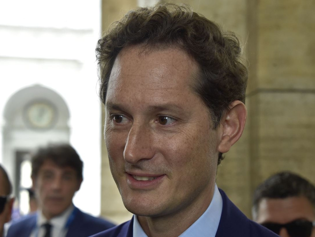 Ferrari, inaugurato l’e-building a Maranello alla presenza del presidente Mattarella