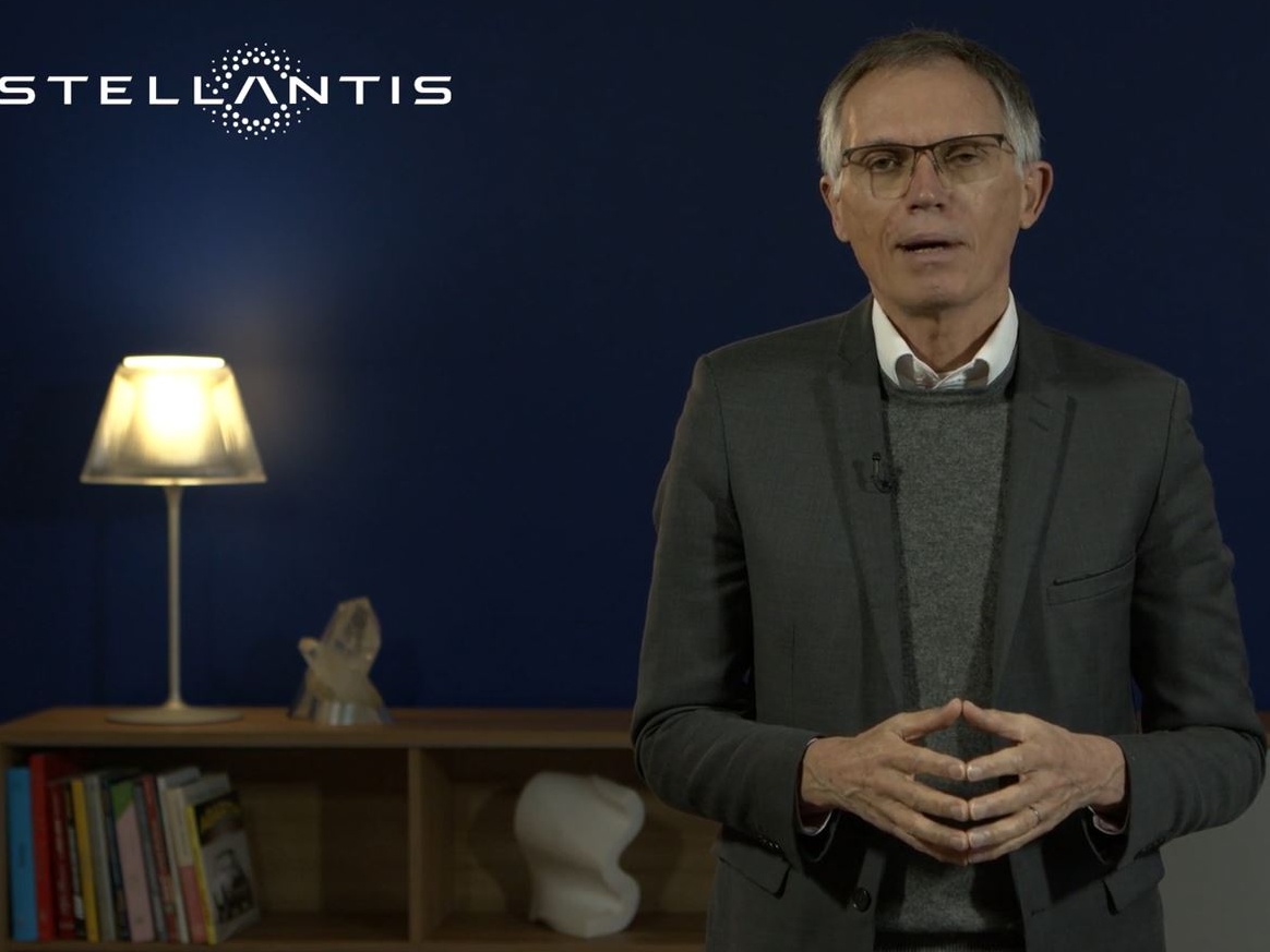 Stellantis e TotalEnergies accolgono Mercedes-Benz come nuovo partner di ACC