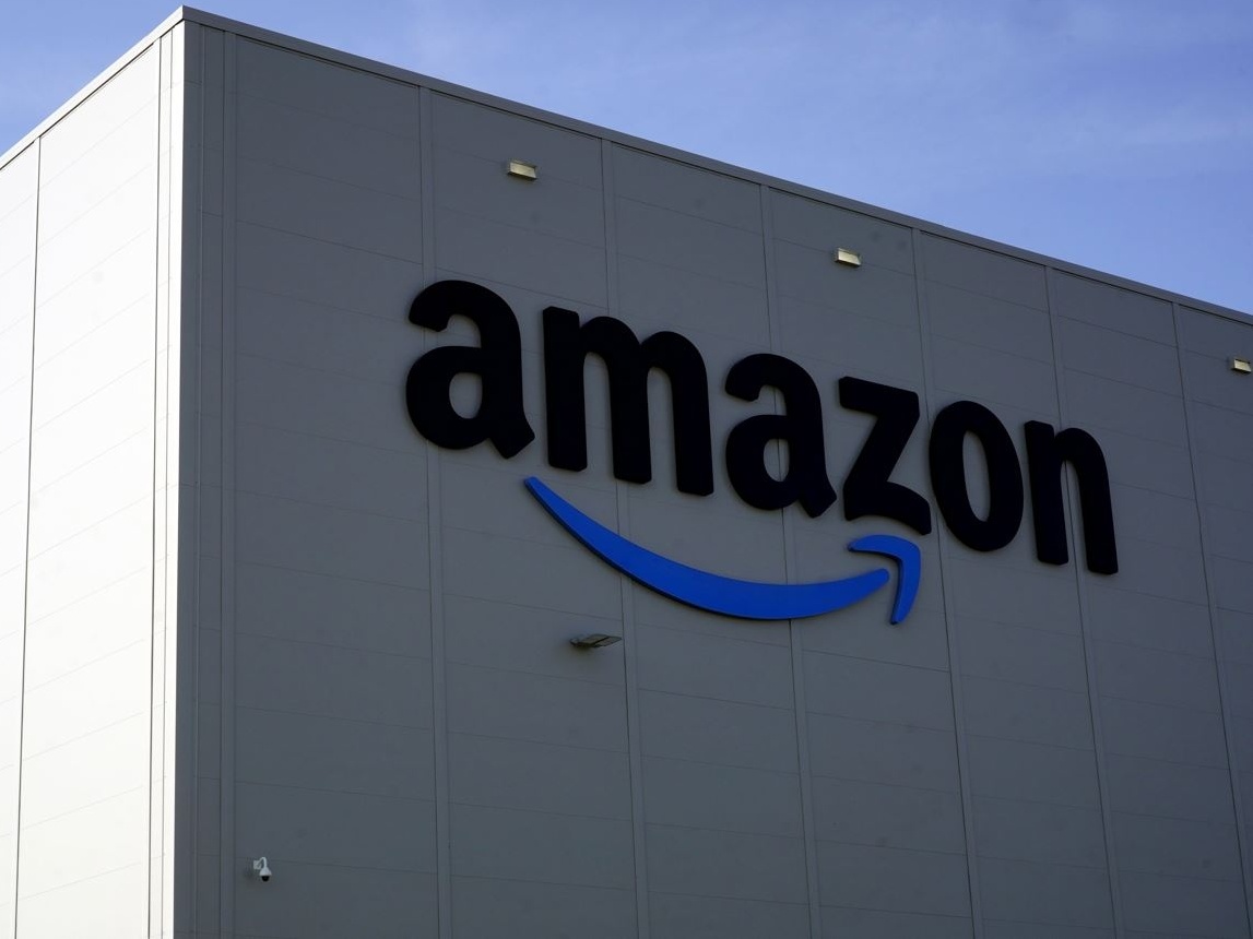Amazon, 20 miliardi investiti e 19mila assunti: ecco quanto pesa in Italia il colosso di Bezos