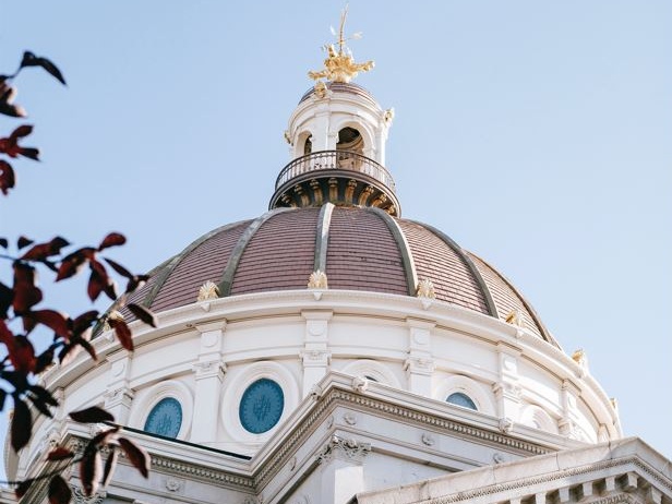 Le banche centrali di mezzo mondo alzano i tassi per combattere l'inflazione