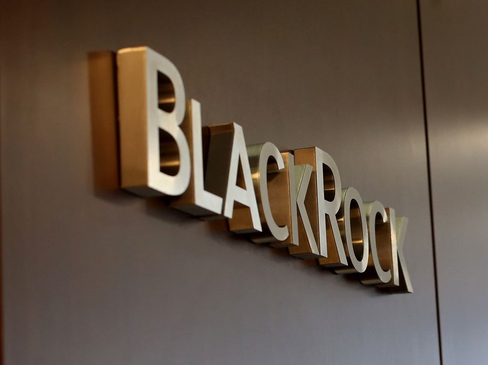 BlackRock acquisisce i porti del Canale di Panama dopo le pressioni di Donald Trump