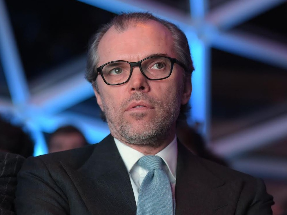 Ip, firmato accordo per acquisire attività e asset relativi ai carburanti e alla raffinazione di Esso