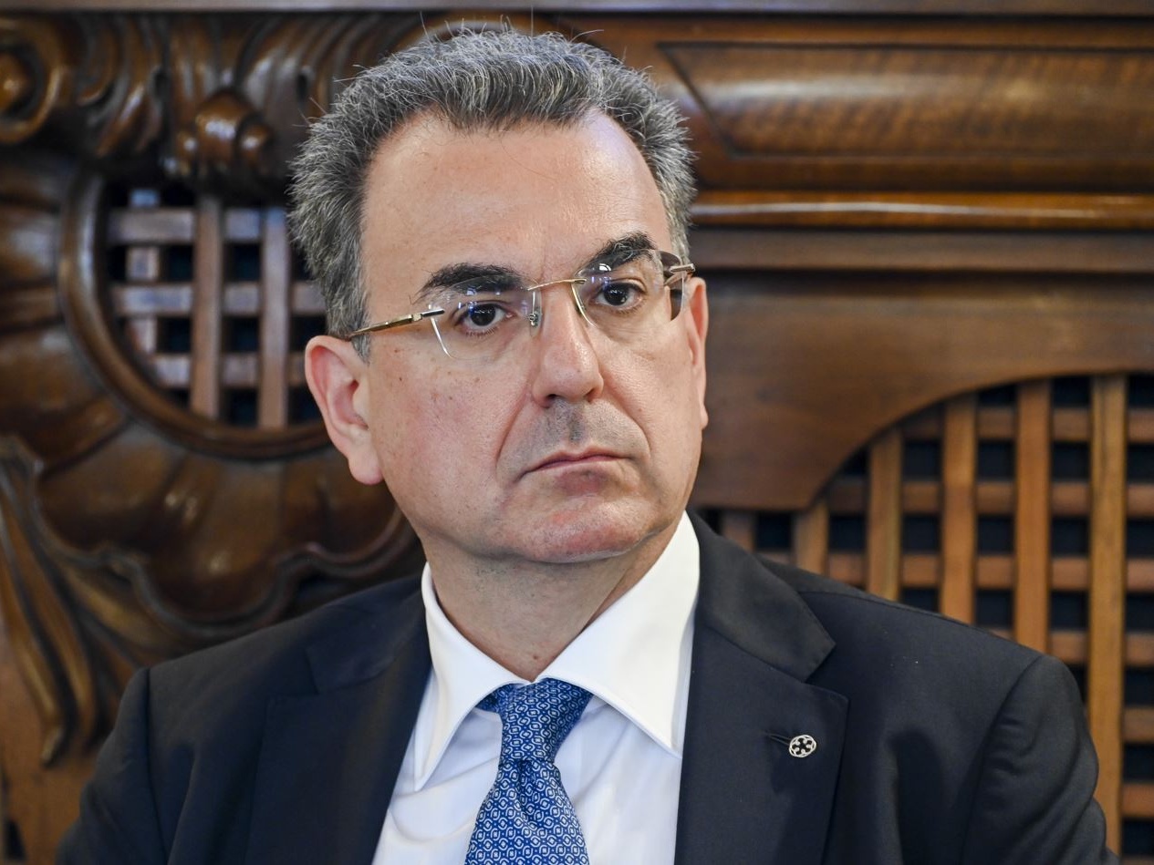 Commercialisti: arriva la riforma. Elbano de Nuccio: Pagina fondamentale per il futuro della professione