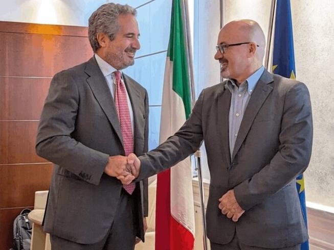 Fincantieri e Leonardo: MoU per iniziative legate a sistemi di protezione di infrastrutture sottomarine