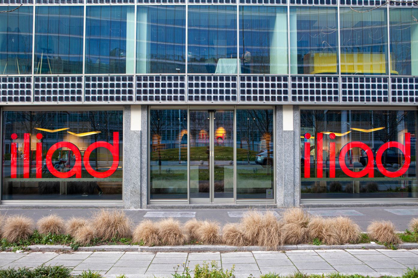 Iliad si espande in Polonia: Opa da 3,5 miliardi su Play