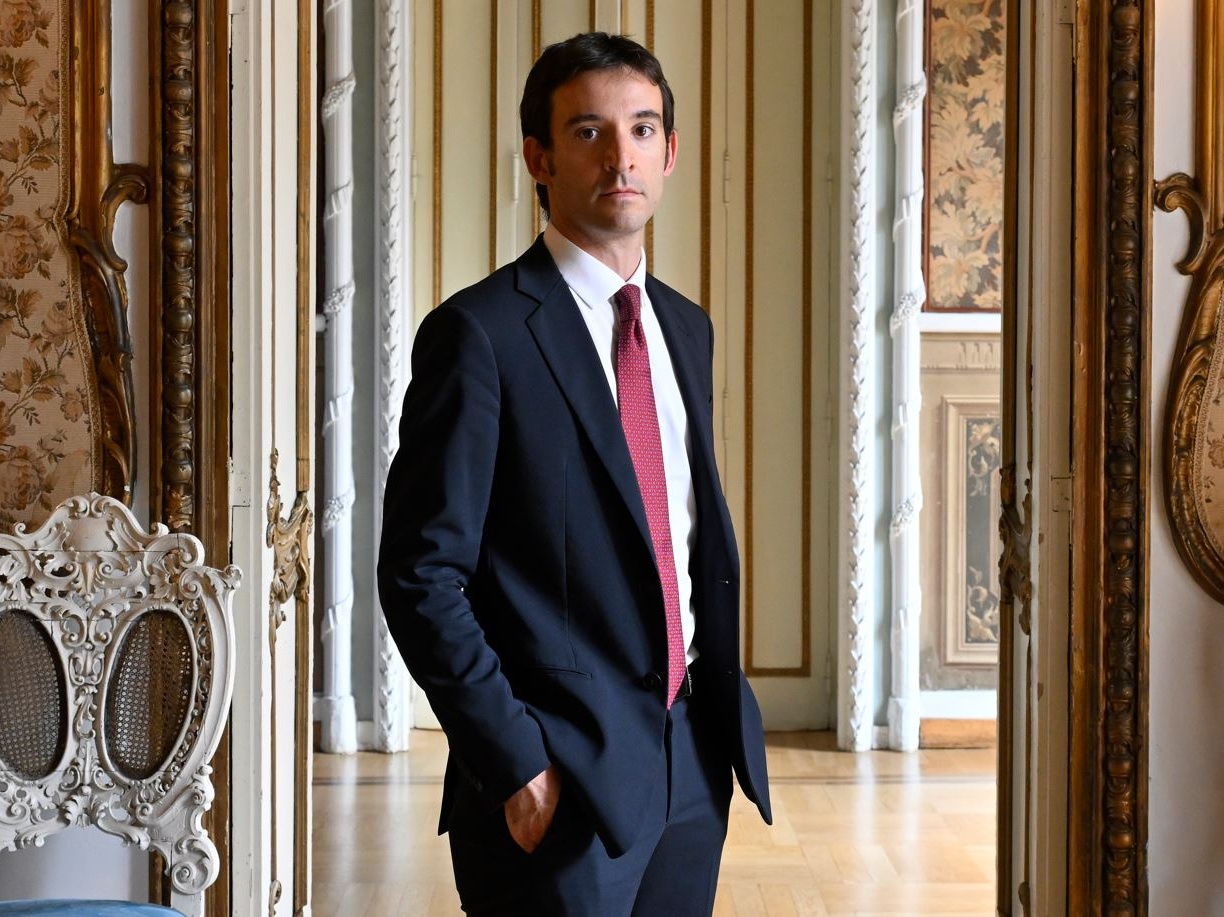 Iliad accelera ancora: 30 trimestri di crescita e ricavi a 924 milioni. Levi: “Competiamo con trasparenza in un mercato saturo”