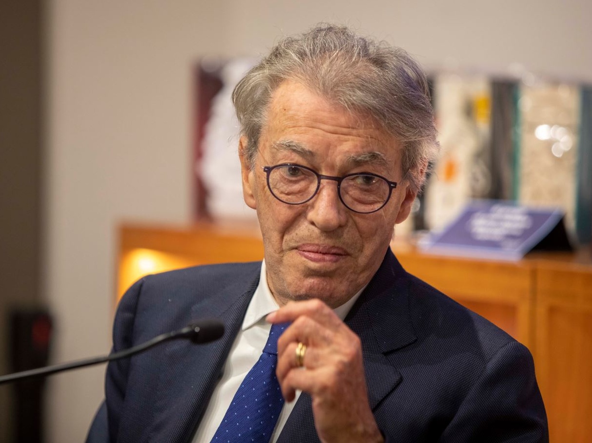 La famiglia Moratti cede il 35% del capitale di Saras a Vitol