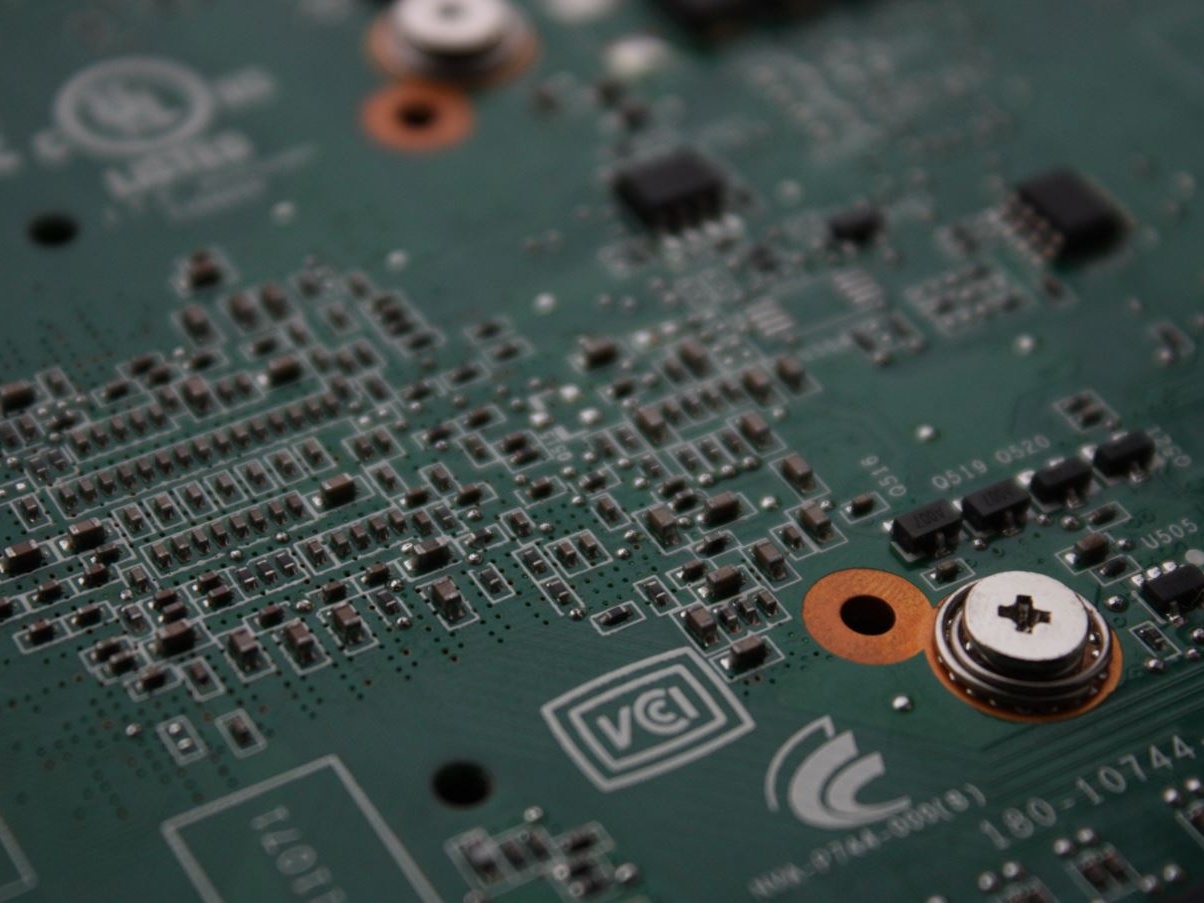 Chip: sulle acquisizioni è guerra aperta tra Pechino e Washington