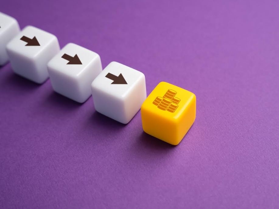 Ceto medio sotto pressione: boom del “compro ora, pago dopo”