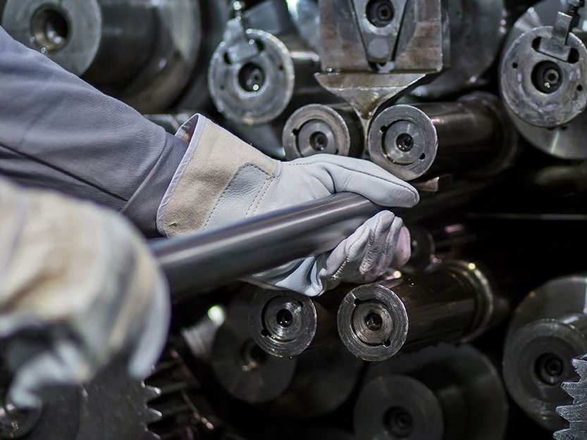 Confcommercio: Produzione industriale giù a ottobre: possibile rallentamento dell'economia