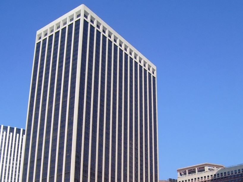 La guerra dei dazi rimbalza sull’Italia: rating S&P sotto osservazione