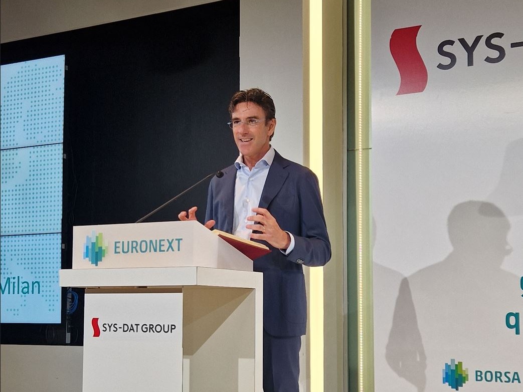 SYS-DAT: primo giorno di negoziazione con prezzo di chiusura a 3,65 euro (+7,4%)