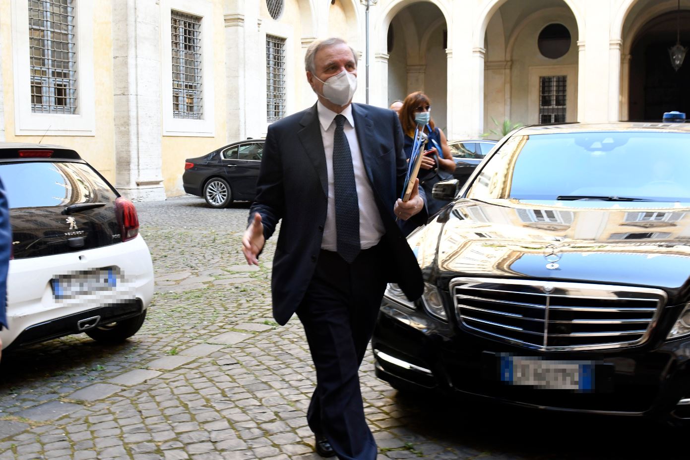 Banca d'Italia, Visco: La crisi potrebbe causare vittime fra le banche