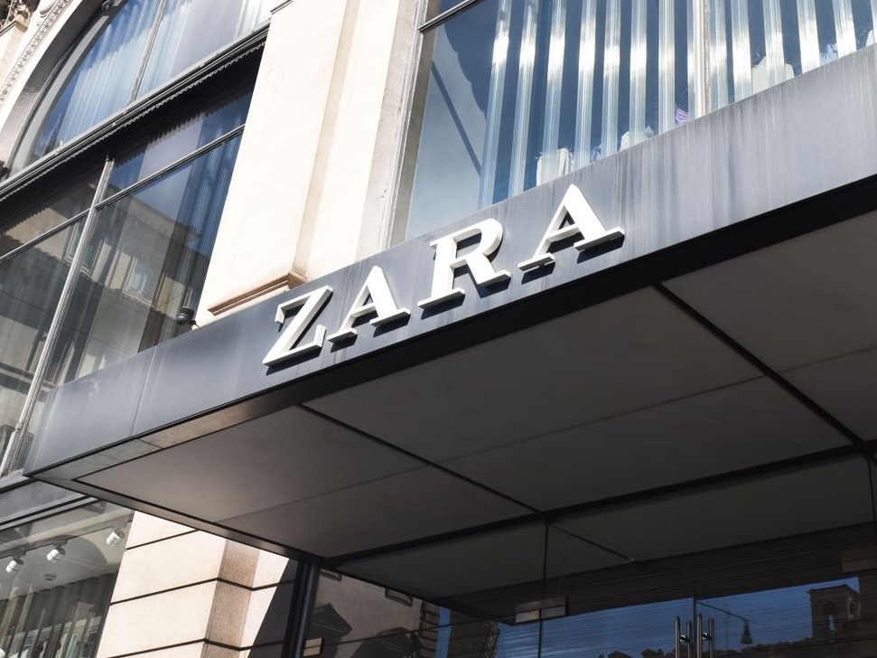Spagna: per il gruppo Inditex (proprietario di Zara) nel 2023 un utile di oltre cinque miliardi