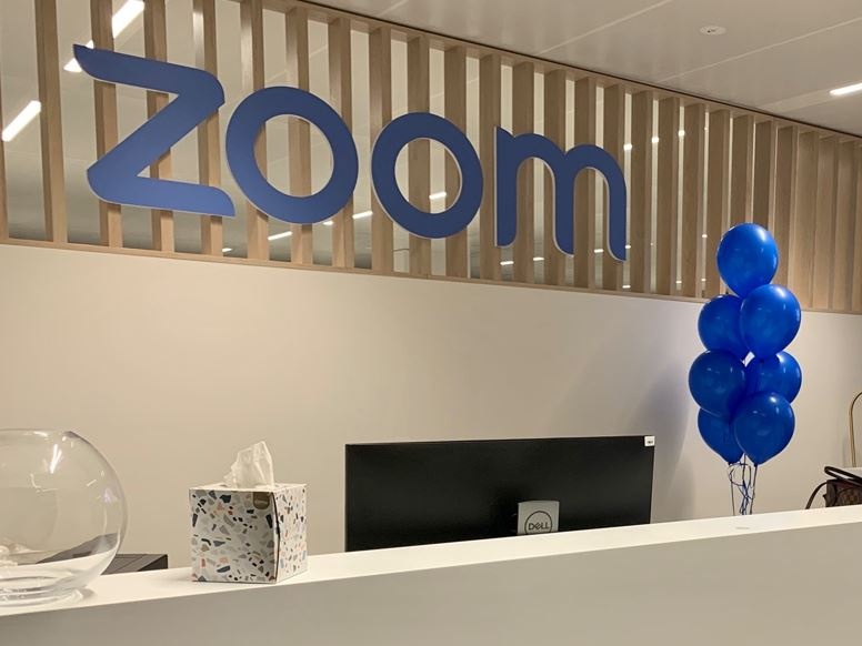 Five9 respinge l'offerta di Zoom: salta l'acquisizione da 14,7 miliardi di dollari