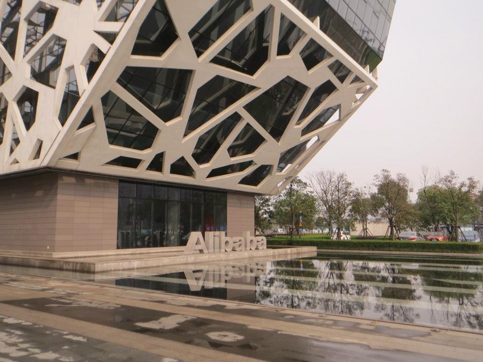 Pechino ancora contro Big Tech: raffiche di multe per Alibaba, Tencent e Baidu