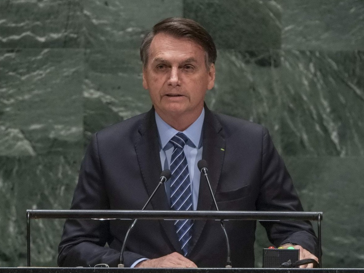 Bolsonaro a processo: il Brasile affronta i fantasmi del golpe e la memoria fragile della democrazia