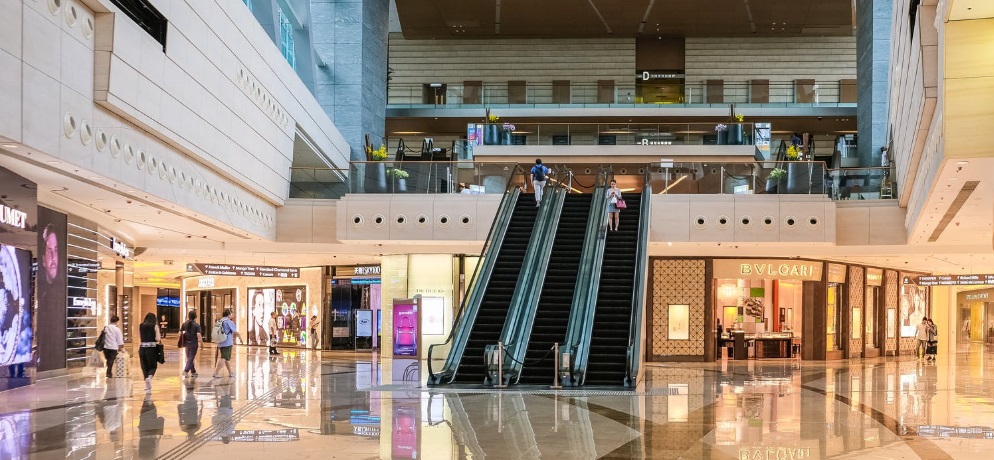 Covid-19: USA, ecatombe di centri commerciali