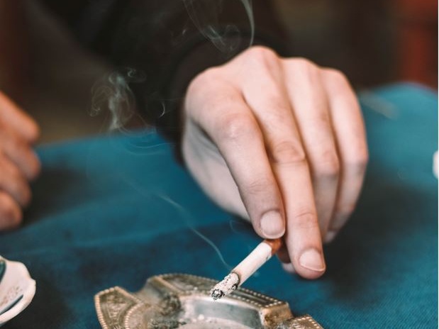 La Nuova Zelanda alzerà progressivamente l'età per acquistare tabacco